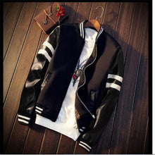 Load image into Gallery viewer, 2017 Spring Men Jacket Splicing PU Sleeve Coat Casual Baseball Collar Short Jacket Brand Coat Men Sweatshirts Black/White