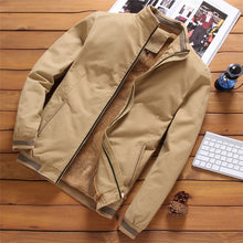 Load image into Gallery viewer, Mountainskin Fleece Jackets Mens Pilot Bomber Jacket Warm Male Fashion Baseball Hip Hop Coats Slim Fit Coat Brand Clothing SA690
