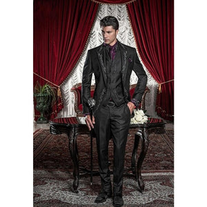 2019 Exquisite Embroidery Groomsmen Tuxedos (Jacket+Pants+Vest) Bespoke Black Groom Wedding Men Suit Set Prom Mens Suits Blazers